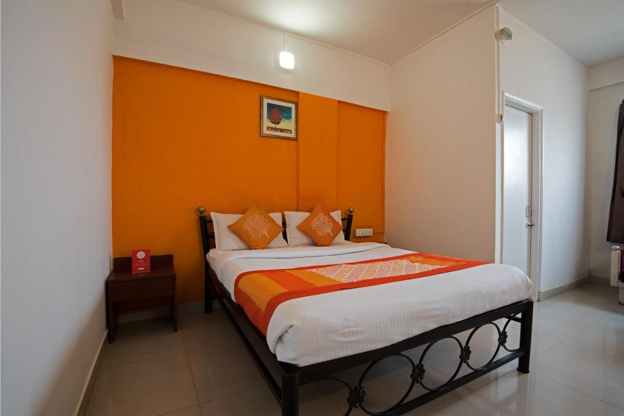 Oyo 1065 Hotel Hmr Royal Inn プネ エクステリア 写真