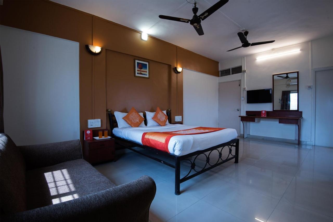 Oyo 1065 Hotel Hmr Royal Inn プネ エクステリア 写真