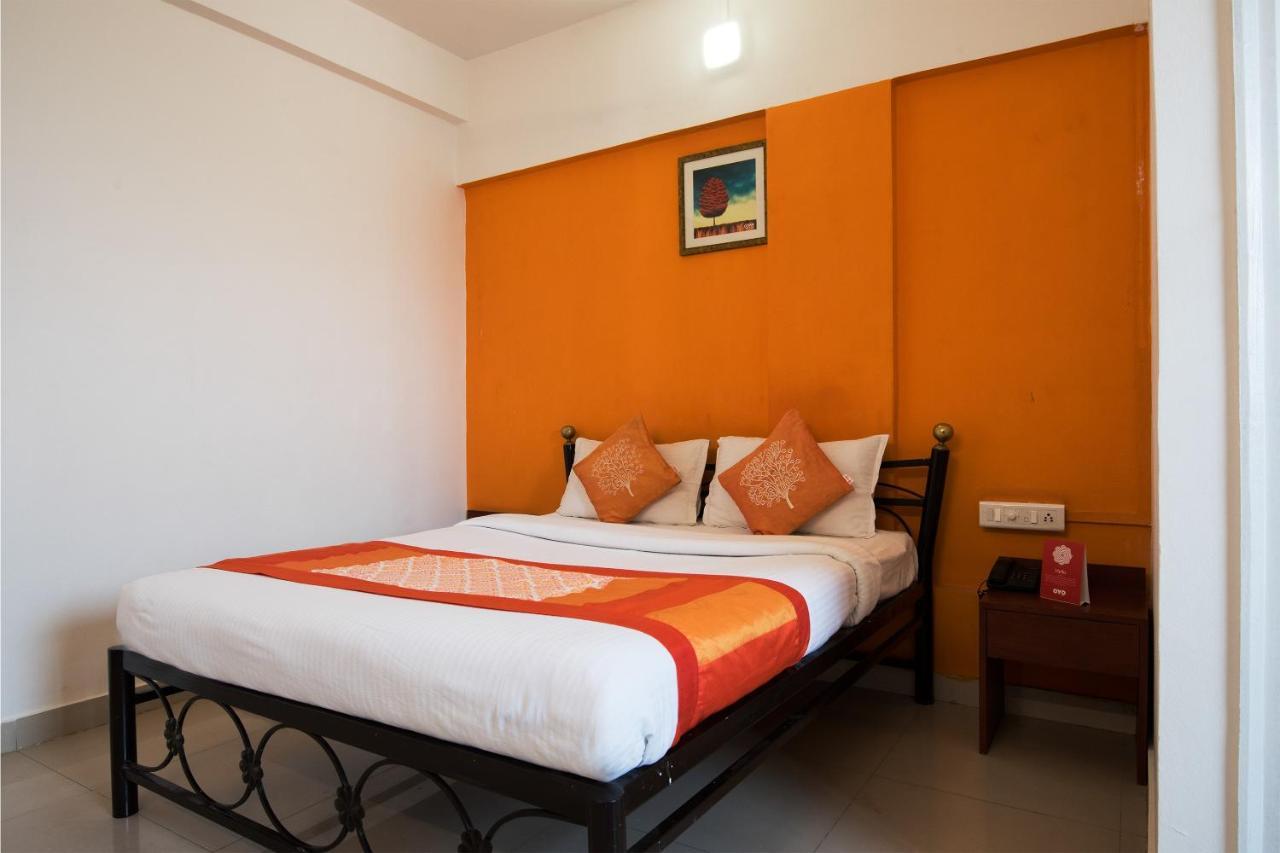 Oyo 1065 Hotel Hmr Royal Inn プネ エクステリア 写真